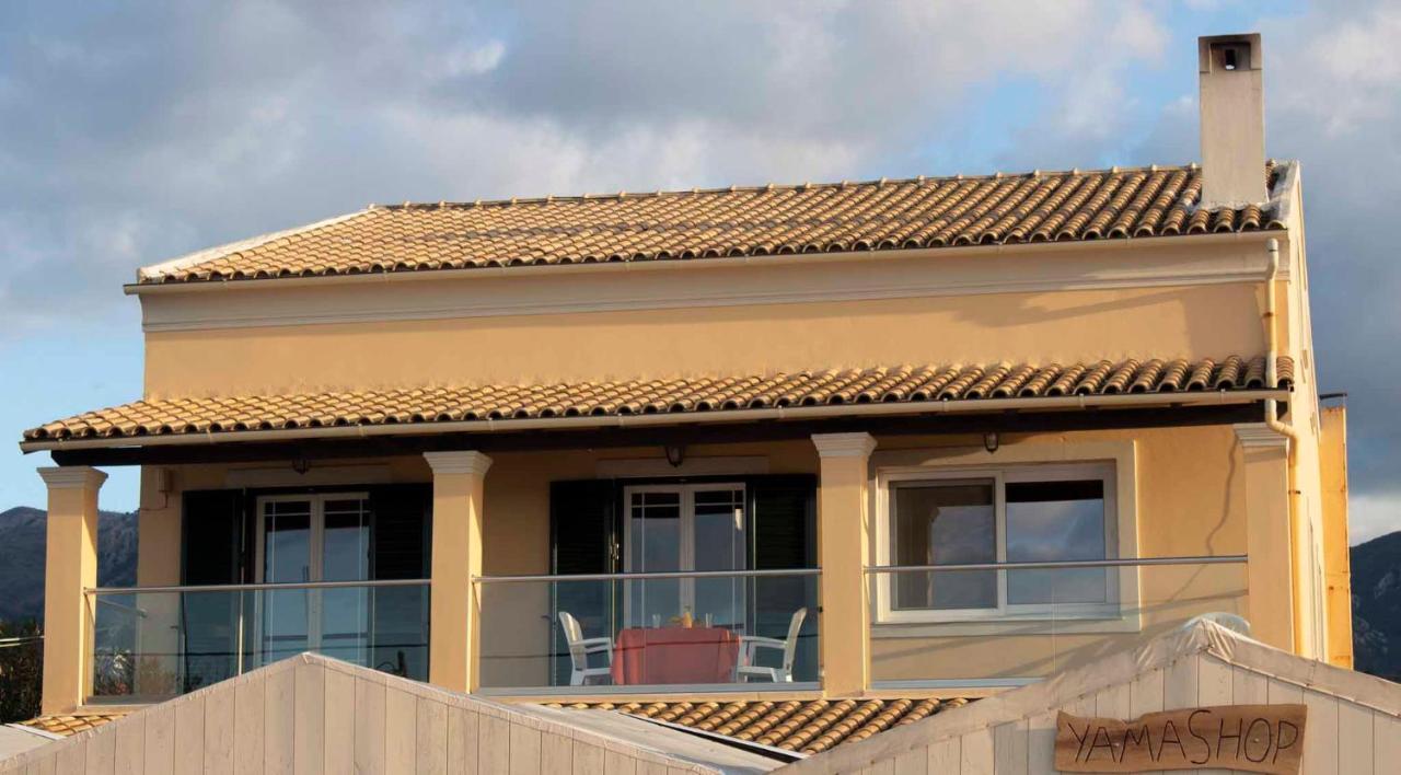 Frosos Beachfront Maisonette Acharavi 아카라비 외부 사진