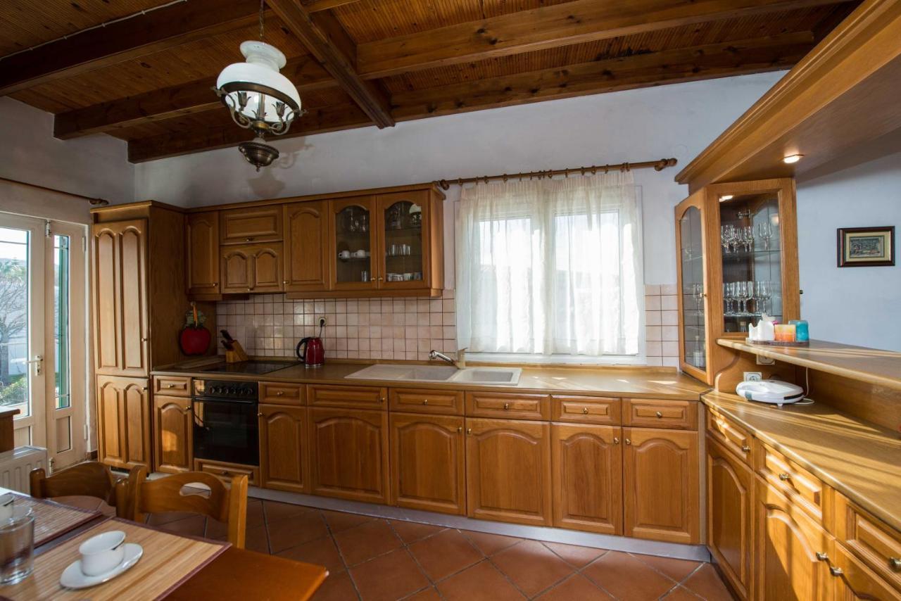 Frosos Beachfront Maisonette Acharavi 아카라비 외부 사진